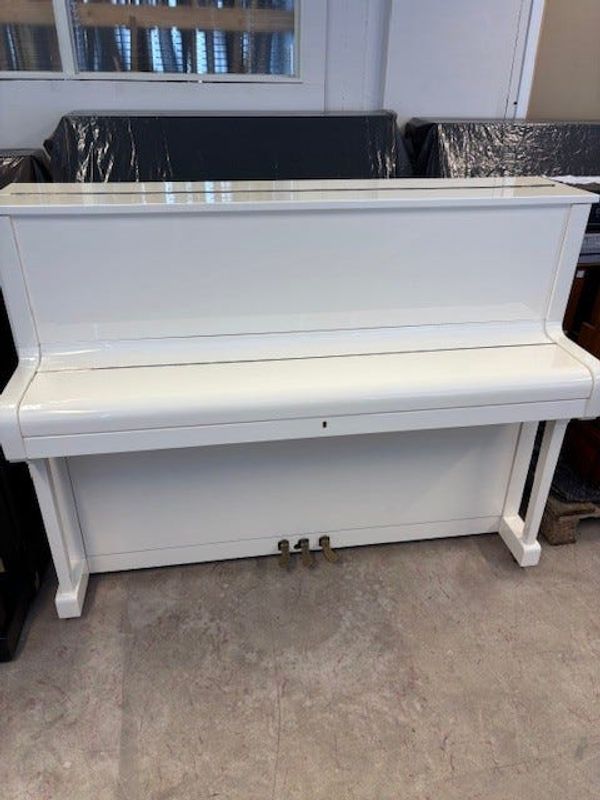 Rönisch piano