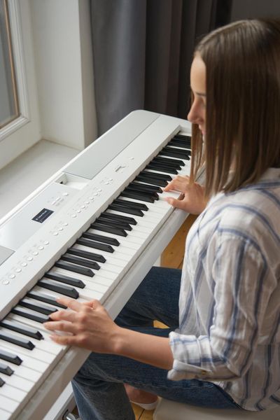 Kawai ES 520 W