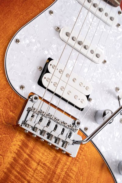 Cort G250 Tab