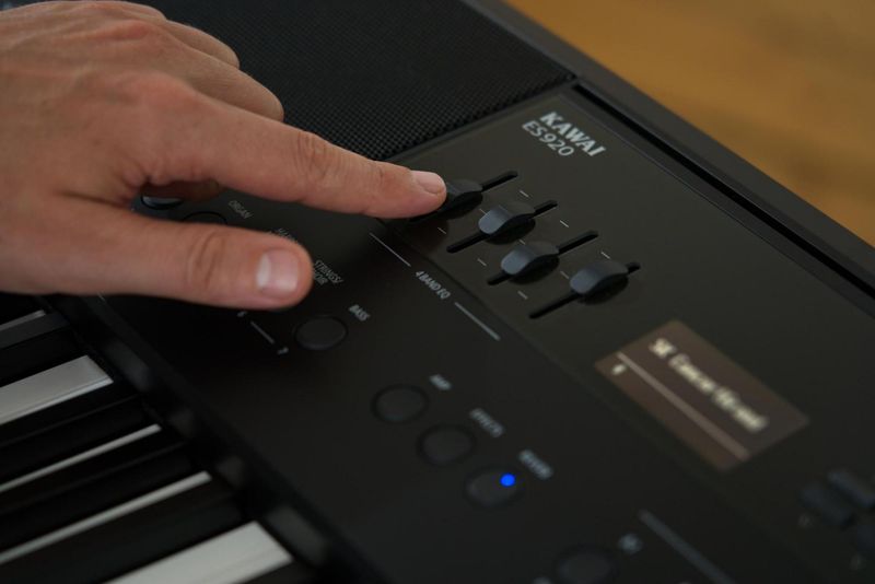 Kawai ES 920 B