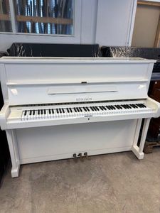 Hovedbilde Flott R&ouml;nisch piano selges!