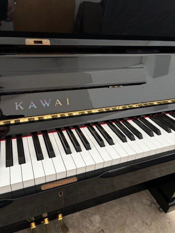 Flott Kawai NS-25 konsertpiano