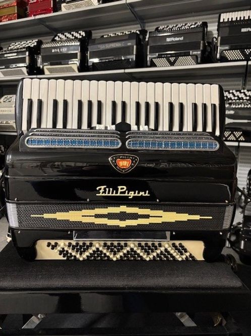 Hovedbilde Pigini 3 korig pianotrekkspill selges!